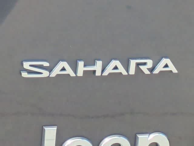 Thumbnail: 2018 Jeep Wrangler - 13