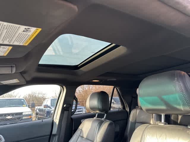 Thumbnail: 2013 Ford Explorer - 8