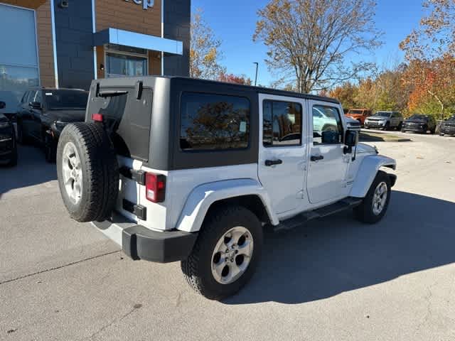 Thumbnail: 2015 Jeep Wrangler - 18