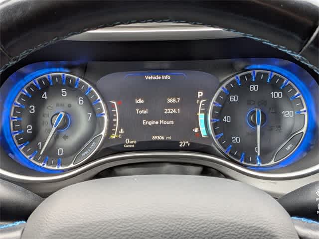 Thumbnail: 2021 Chrysler Pacifica - 33