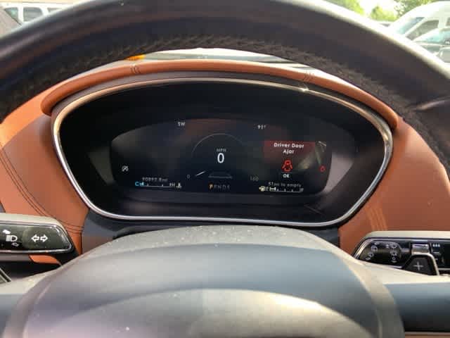 Thumbnail: 2019 Lincoln Nautilus - 6