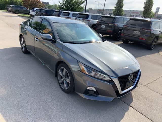 Thumbnail: 2019 Nissan Altima - 25