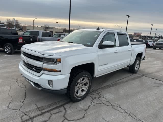 Thumbnail: 2016 Chevrolet Silverado 1500 - 2