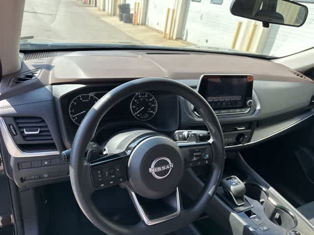 Thumbnail: 2023 Nissan Rogue - 6