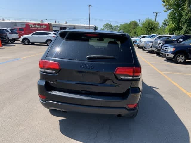 Thumbnail: 2018 Jeep Grand Cherokee - 25