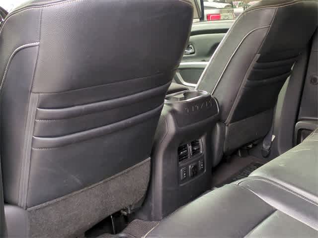 Thumbnail: 2017 Nissan Titan - 19