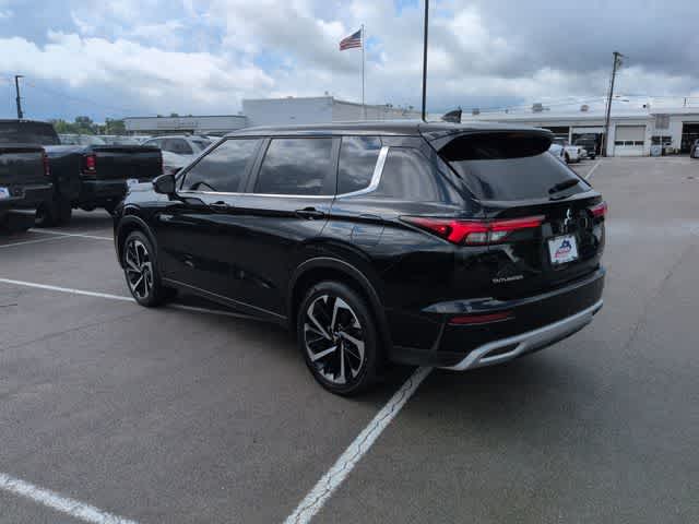 Thumbnail: 2025 Mitsubishi Outlander - 6
