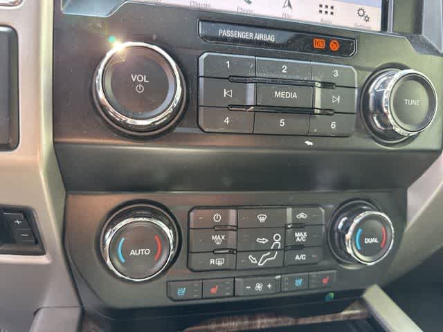 Thumbnail: 2019 Ford Econoline - 10