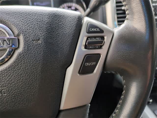 Thumbnail: 2017 Nissan Titan - 25