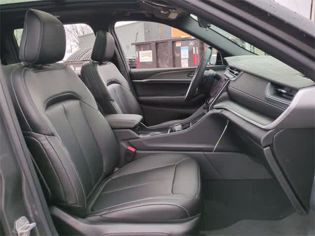 Thumbnail: 2025 Jeep Grand Cherokee - 23