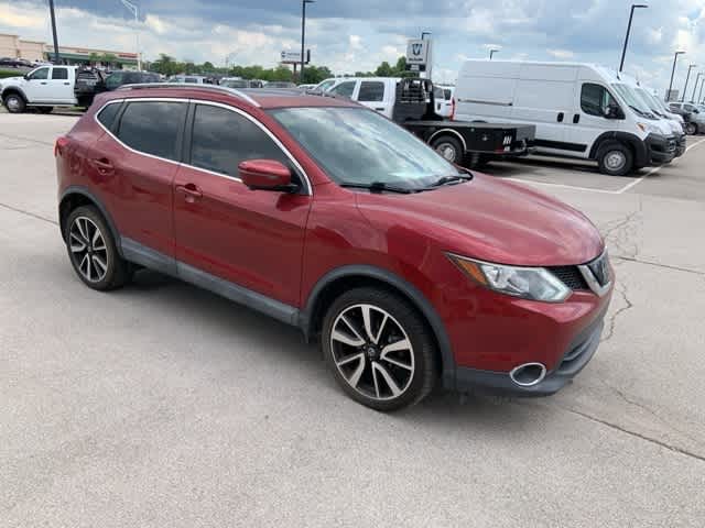 Thumbnail: 2019 Nissan Rogue Sport - 24