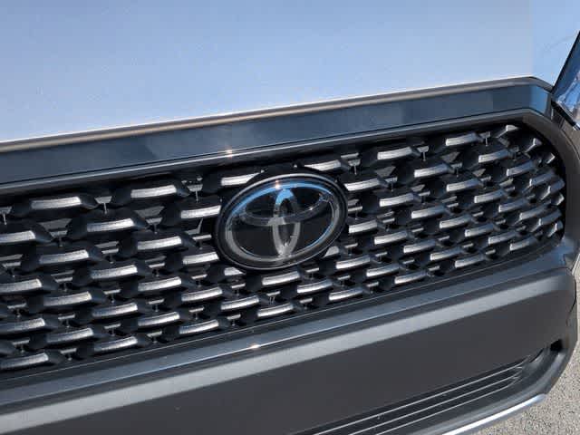 Thumbnail: 2022 Toyota Corolla Cross - 11
