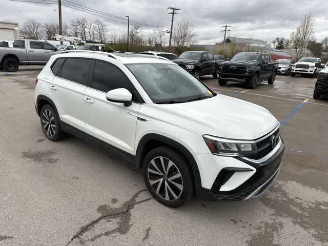 Thumbnail: 2022 Volkswagen Taos - 21