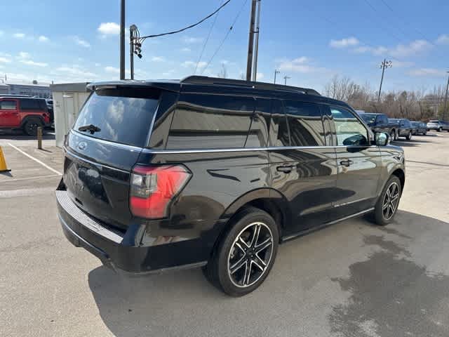 Thumbnail: 2021 Ford Expedition - 21