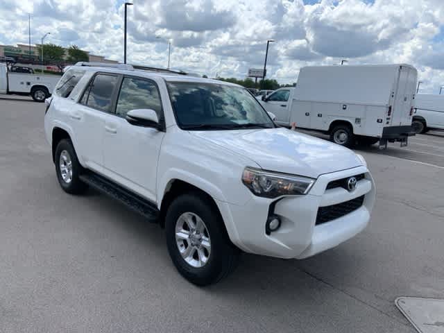 Thumbnail: 2015 Toyota 4Runner - 28