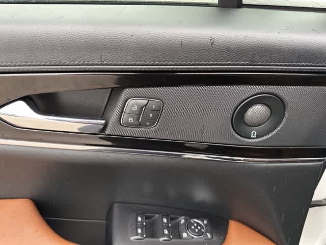 Thumbnail: 2022 Lincoln Nautilus - 12