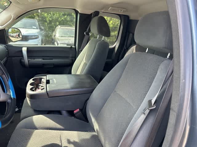 Thumbnail: 2008 Chevrolet Silverado 1500 - 3