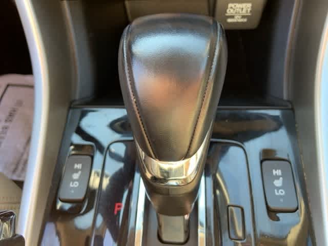 Thumbnail: 2016 Honda Accord - 9