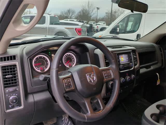 Thumbnail: 2022 RAM 1500 Classic - 10