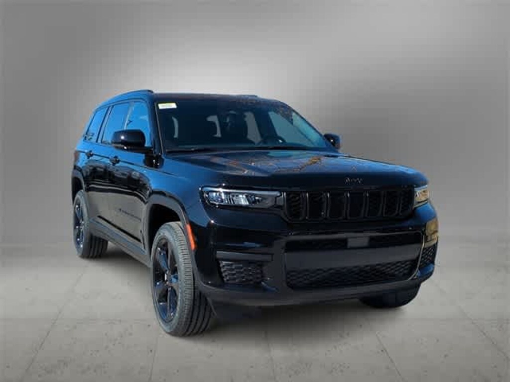New 2025 Jeep Grand Cherokee L Laredo SUV
