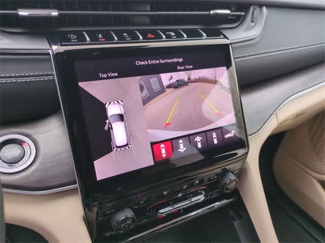 Thumbnail: 2025 Jeep Grand Cherokee L - 31