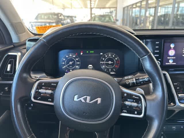 Thumbnail: 2022 Kia Sorento - 6