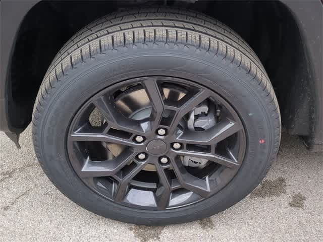 Thumbnail: 2025 Jeep Grand Cherokee L - 14