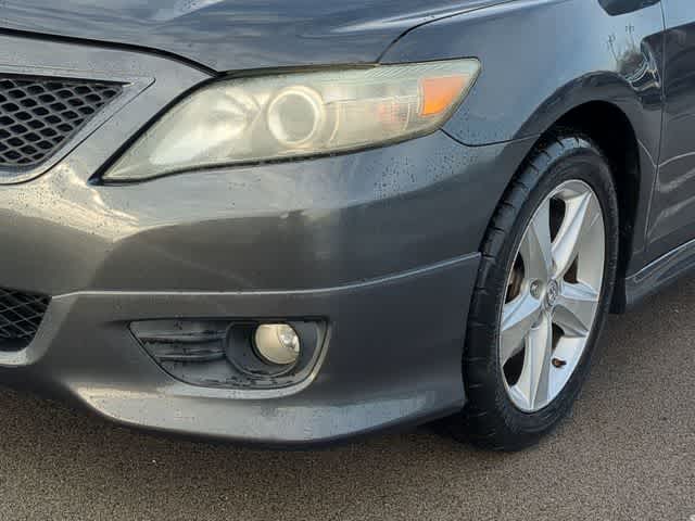 Thumbnail: 2011 Toyota Camry - 11