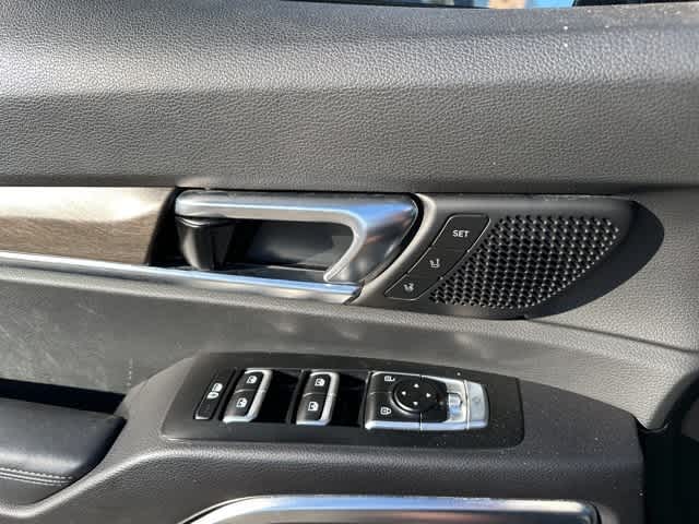 Thumbnail: 2020 Kia Telluride - 16