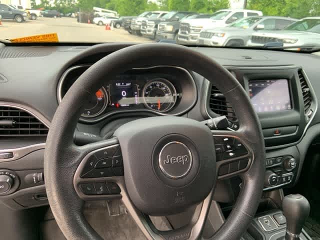 Thumbnail: 2019 Jeep Cherokee - 4