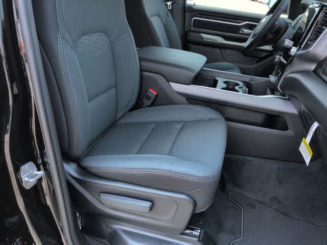 Thumbnail: 2026 RAM 1500 - 22