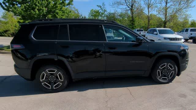 Thumbnail: 2026 Jeep Cherokee - 9