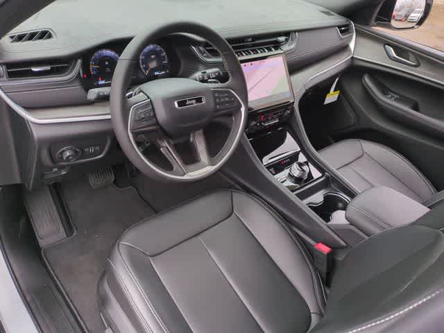 Thumbnail: 2025 Jeep Grand Cherokee L - 10