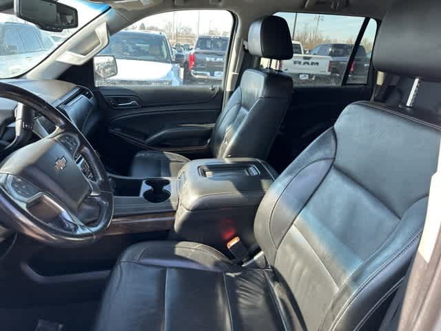 Thumbnail: 2019 Chevrolet Tahoe - 3