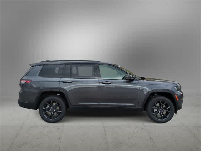Thumbnail: 2025 Jeep Grand Cherokee L - 9