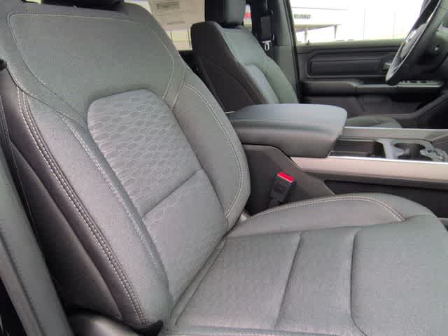 Thumbnail: 2026 RAM 1500 - 21