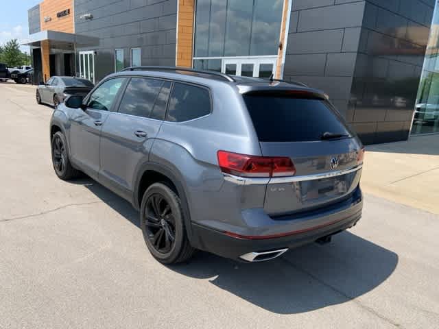 Thumbnail: 2022 Volkswagen Atlas - 16