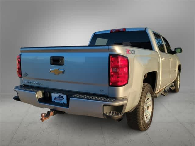 Thumbnail: 2018 Chevrolet Silverado 1500 - 8