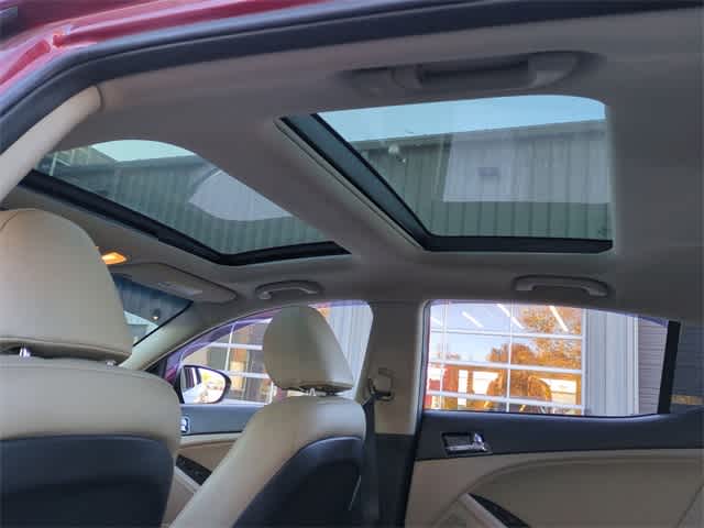 Thumbnail: 2013 Kia Optima - 20