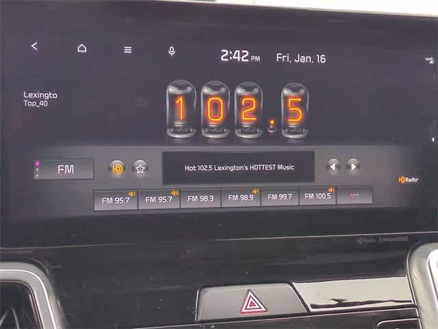 Thumbnail: 2021 Kia Sorento - 33