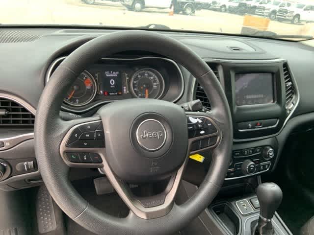 Thumbnail: 2020 Jeep Cherokee - 5