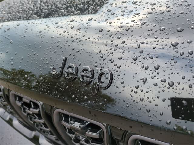 Thumbnail: 2025 Jeep Grand Cherokee - 12