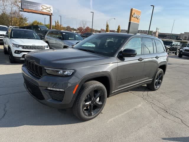 Thumbnail: 2025 Jeep Grand Cherokee - 2