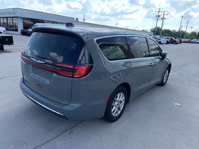 Thumbnail: 2023 Chrysler Pacifica - 19