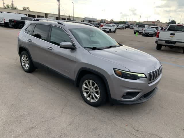 Thumbnail: 2019 Jeep Cherokee - 21