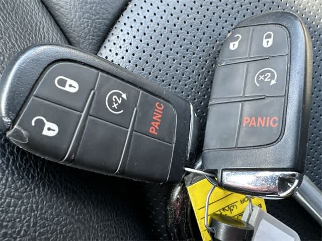 Thumbnail: 2020 Jeep Compass - 12