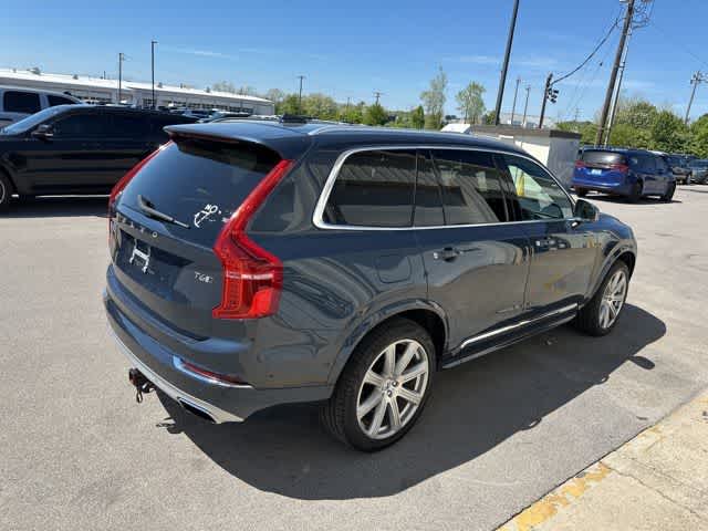 Thumbnail: 2019 Volvo XC90 - 21
