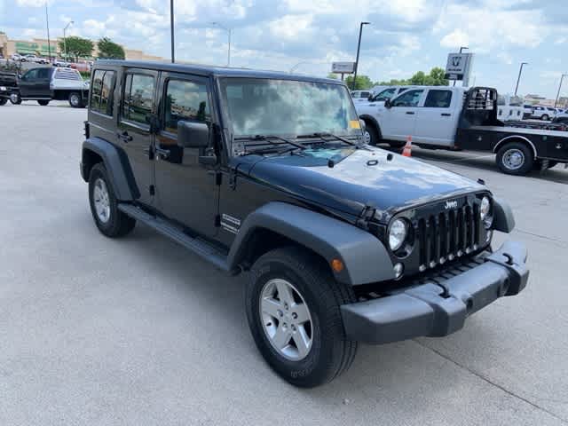 Thumbnail: 2016 Jeep Wrangler - 22