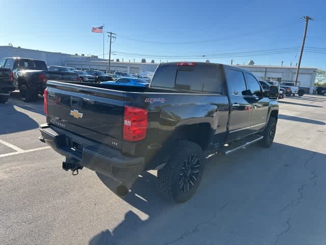 Thumbnail: 2016 Chevrolet Silverado 2500 - 22