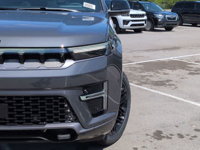 Thumbnail: 2026 Jeep Grand Wagoneer - 11